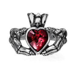 Clutched Heart Ring